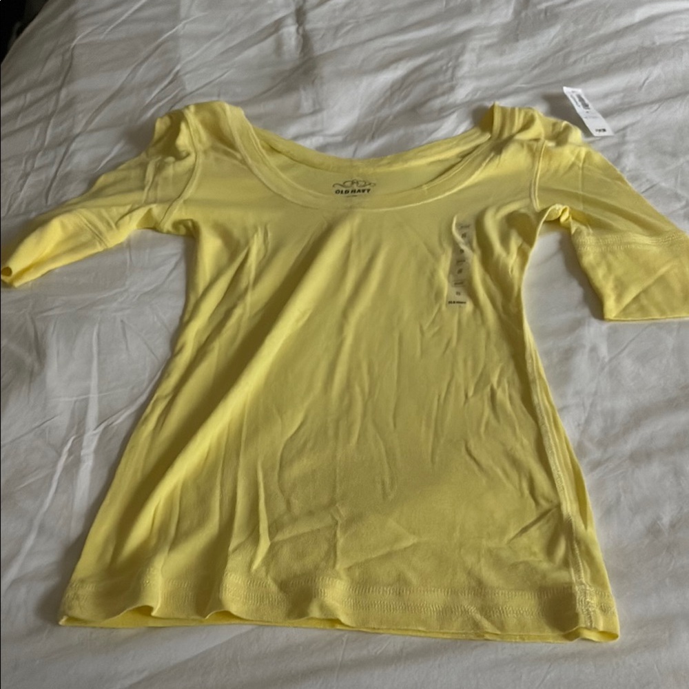 NWT Old Navy Yellow Fitted Crop Tank Top